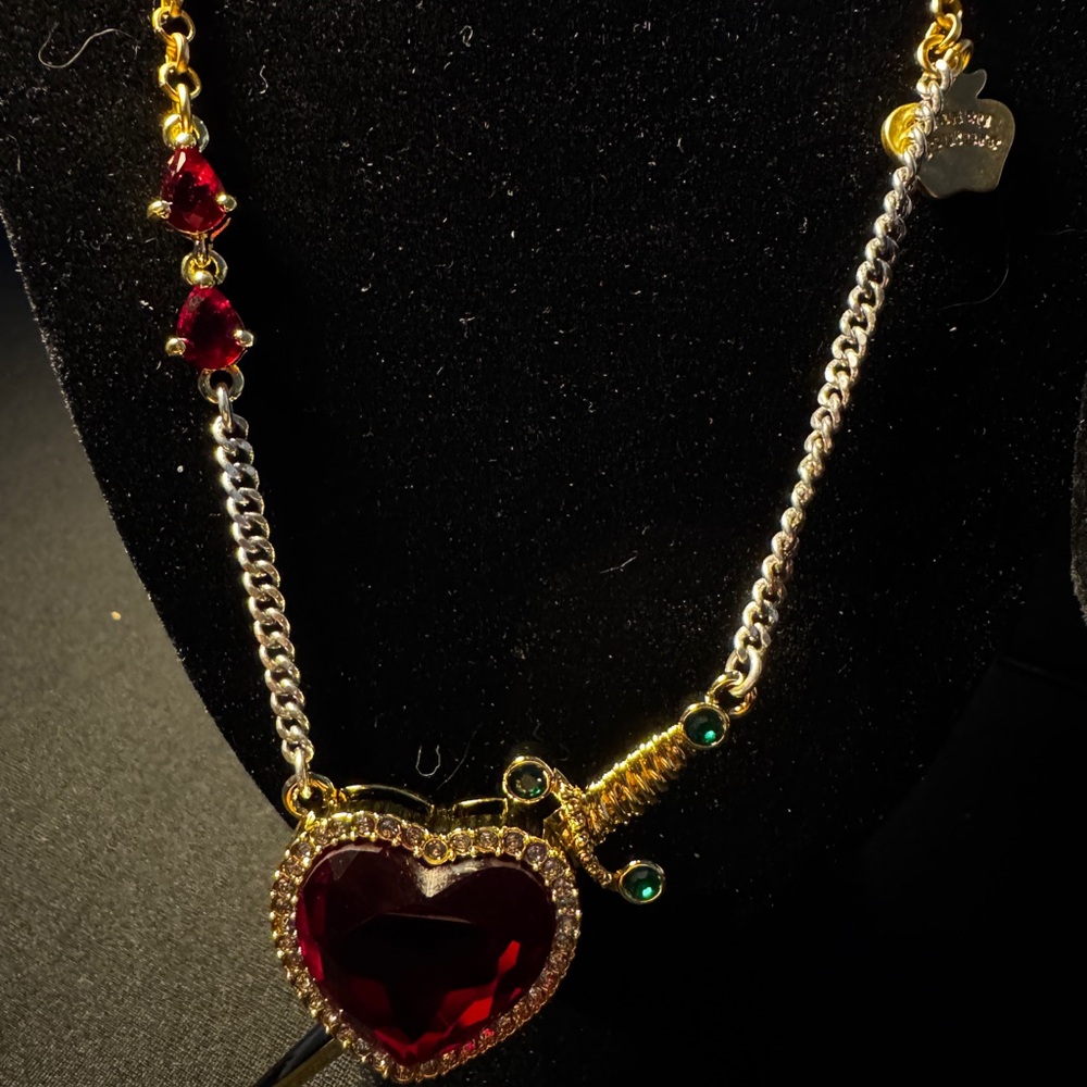Snow White necklace and bracelet by Disney Couture Kingdom - Picture 2 of 9